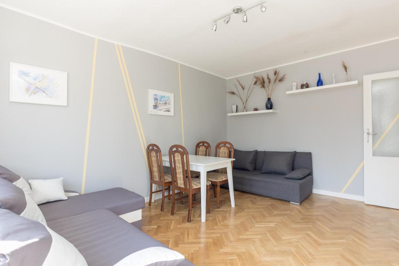 Krasinski Garden 2-Bedroom Apartament Warsaw Exterior photo
