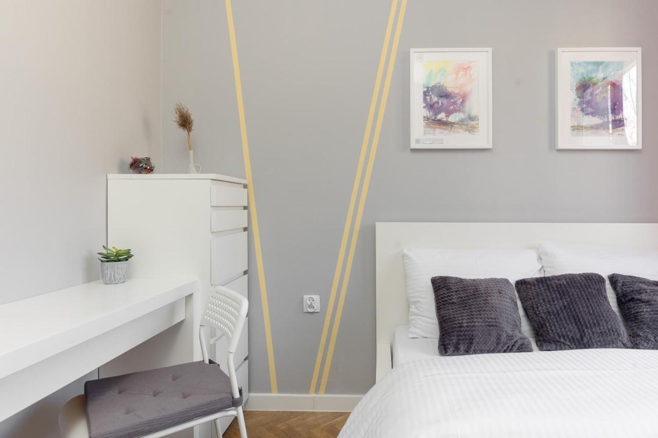 Krasinski Garden 2-Bedroom Apartament Warsaw Exterior photo